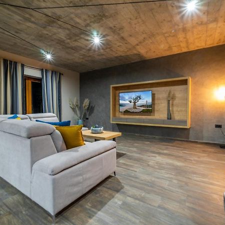 Villa Visum Poljane Екстериор снимка